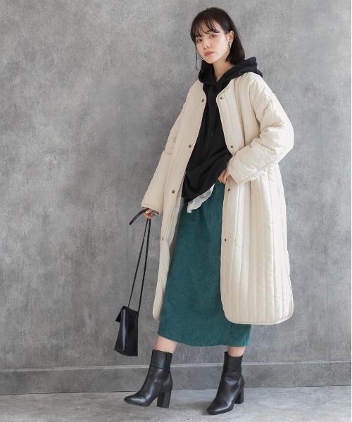 ad thie(アドティエ)の「キルティング 中綿 ロングコート(ノーカラーコート・レディース・カーキ/ナチュラル/ブラック/ベージュ・FREE)」の13枚目の写真