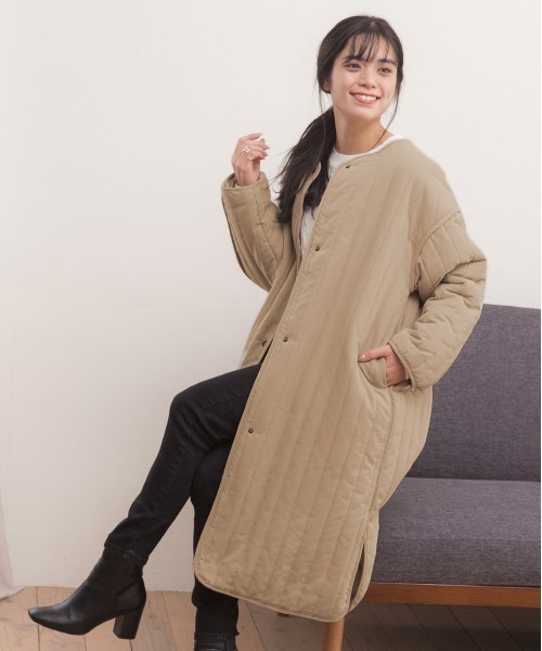 ad thie(アドティエ)の「キルティング 中綿 ロングコート(ノーカラーコート・レディース・カーキ/ナチュラル/ブラック/ベージュ・FREE)」の9枚目の写真