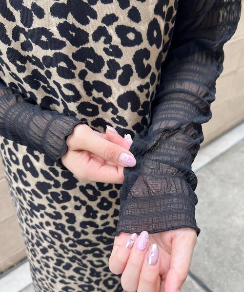 WC（ダブル シー）の「クシュクシュシアートップス（Tシャツ/カットソー・レディース・アイボリー/ブラック・FREE）」の10枚目の写真