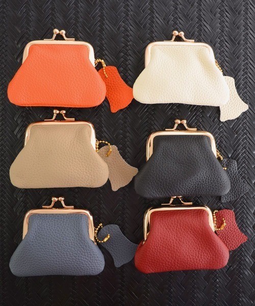 VIBGYOR Women（ヴィブジョー　ウィメン）の「【resonance】エレガンス がま口ポーチ/がま口ミニ財布(同布チャーム付き)（財布・レディース・グレー/ブルー/ブラック/ワイン/ホワイト/オレンジ・FREE）」の9枚目の写真