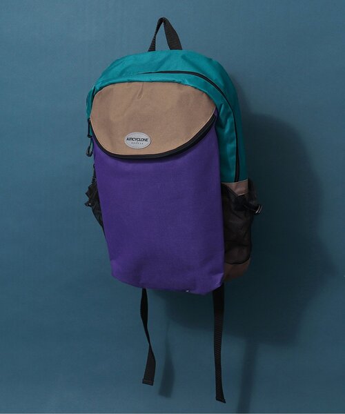 BREEZE（ブリーズ）の「【肩ラクプレミアム】エアーサイクロンリュック（バックパック/リュック・キッズ・パープル/カーキ/ライトグレー/ブラック・LARGE/MEDIUM）」の4枚目の写真