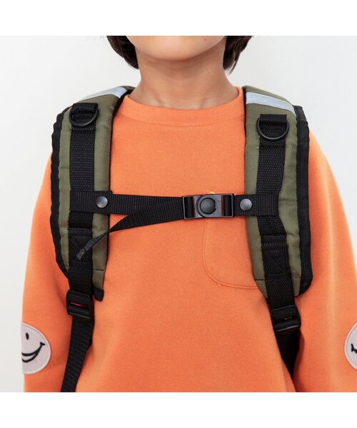 BREEZE（ブリーズ）の「【肩ラクプレミアム】エアーサイクロンリュック（バックパック/リュック・キッズ・パープル/カーキ/ライトグレー/ブラック・LARGE/MEDIUM）」の5枚目の写真