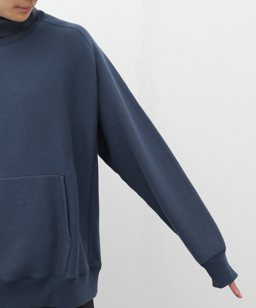 STILL BY HAND(スティルバイハンド)の「【STILL BY HAND / スティルバイハンド】High neck sweatshirt(スウェット・メンズ・ブラック/ブルー・46/48)」の11枚目の写真