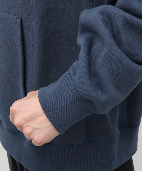 STILL BY HAND(スティルバイハンド)の「【STILL BY HAND / スティルバイハンド】High neck sweatshirt(スウェット・メンズ・ブラック/ブルー・46/48)」の12枚目の写真