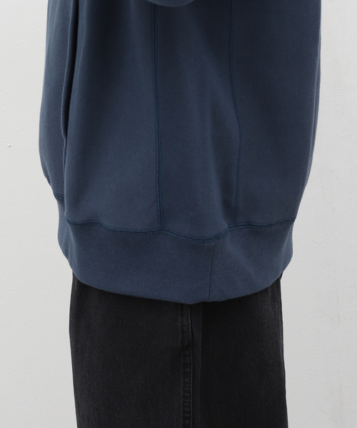 STILL BY HAND(スティルバイハンド)の「【STILL BY HAND / スティルバイハンド】High neck sweatshirt(スウェット・メンズ・ブラック/ブルー・46/48)」の14枚目の写真