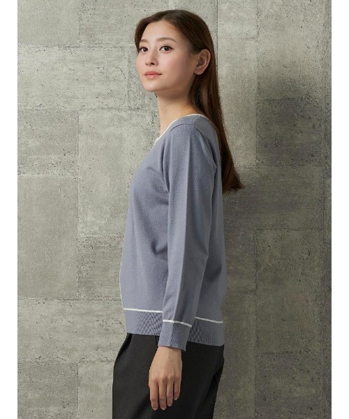 Perfect Suit FActory（パーフェクトスーツファクトリー）の「プチバーつき　配色ニットプルオーバー　ブラウン/サックス（ニット/セーター・レディース・ブラウン/サックスブルー・M/S/L）」の15枚目の写真