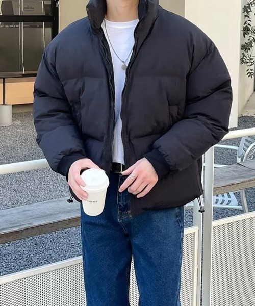 NOWLE（ノウル）の「【NOWLE】スタンドネック 中綿 ジップアップ リブ ジャケット（ダウンジャケット/コート・メンズ・グレー/ブラック/カーキ・MEDIUM/LARGE/X-LARGE）」の2枚目の写真