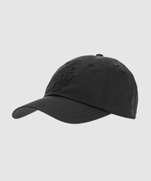 JW Anderson（ジェイダブリューアンダーソン）の「キャップ
