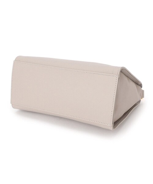 SHOO・LA・RUE（シューラルー）の「◆【セレモニーやお仕事に】金具ベルト トートバッグ（トートバッグ・レディース・ベージュ系4/グレー/ブラック・00）」の8枚目の写真