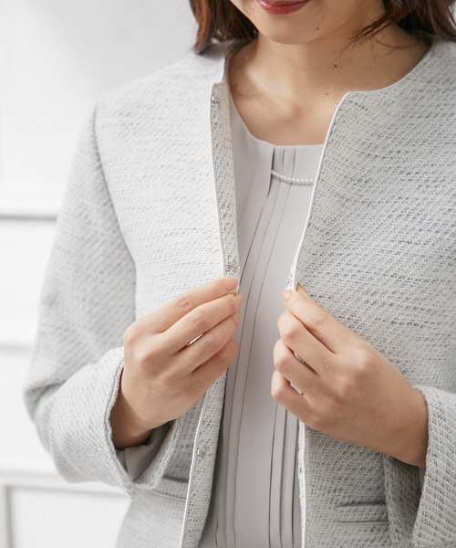 Honeys（ハニーズ）の「パイピング使いツイードノーカラージャケット