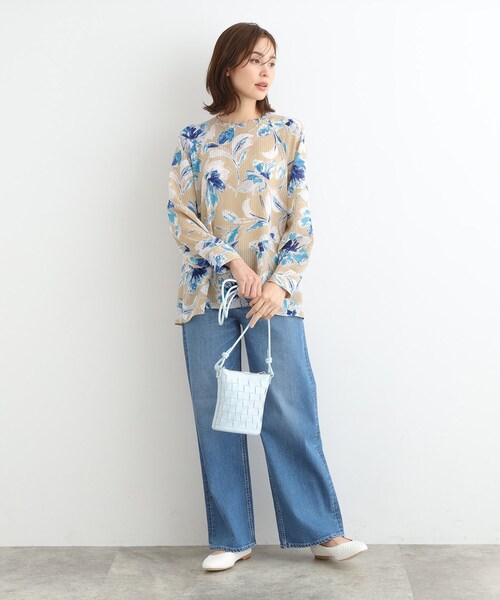 INDIVI(インディヴィ)の「◆【合皮/トレンド】クロス編みポシェットバッグ(ショルダーバッグ・レディース・ライトブルー/ブラック・00)」の14枚目の写真