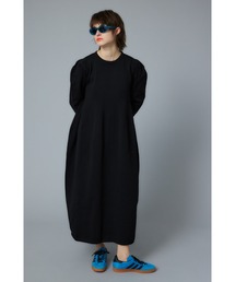 HeRIN.CYE（ヘリンドットサイ）の「Balloon silhouette knit dress