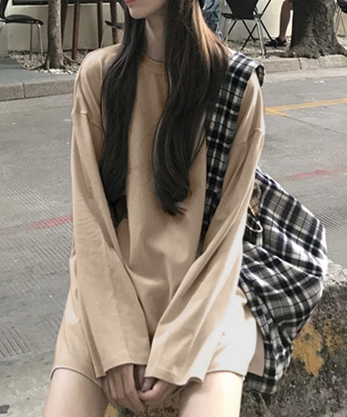 Miniministore(ミニミニストア)の「ゆったり 着やせ 長袖プルオーバー 無地(Tシャツ/カットソー・レディース・ブラック/ホワイト/ロイヤルブルー/ベージュ/ブルー/フューシャピンク/オレンジ/サーモンピンク・FREE)」の3枚目の写真