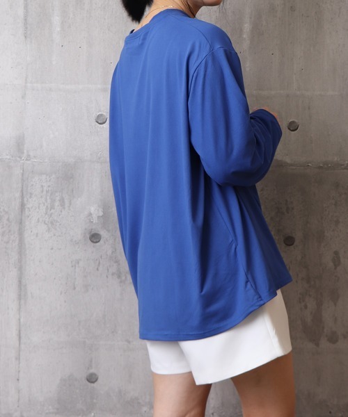 Miniministore(ミニミニストア)の「ゆったり 着やせ 長袖プルオーバー 無地(Tシャツ/カットソー・レディース・ブラック/ホワイト/ロイヤルブルー/ベージュ/ブルー/フューシャピンク/オレンジ/サーモンピンク・FREE)」の19枚目の写真