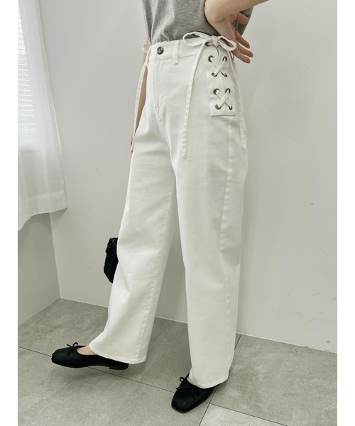 PHILLY（フィリー）の「サイドレースアップデニムパンツ（デニムパンツ・レディース・ブルー/ホワイト・FREE）」の2枚目の写真