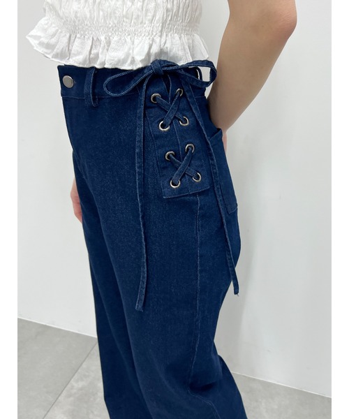 PHILLY（フィリー）の「サイドレースアップデニムパンツ（デニムパンツ・レディース・ブルー/ホワイト・FREE）」の8枚目の写真