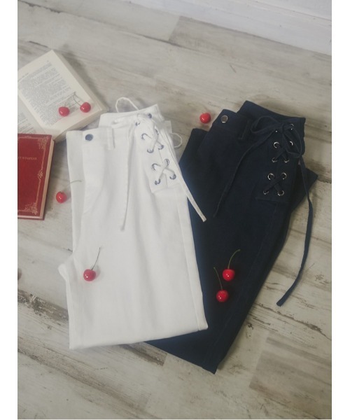 PHILLY（フィリー）の「サイドレースアップデニムパンツ（デニムパンツ・レディース・ブルー/ホワイト・FREE）」の20枚目の写真