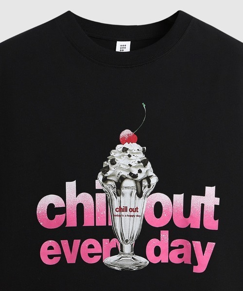 Ressaca(レサーカ)の「オーバーサイズ チルアウトグラフィックロゴプリントTシャツ(Tシャツ/カットソー・メンズ・ホワイト/ブラック・M/L/XL/XXL)」の6枚目の写真