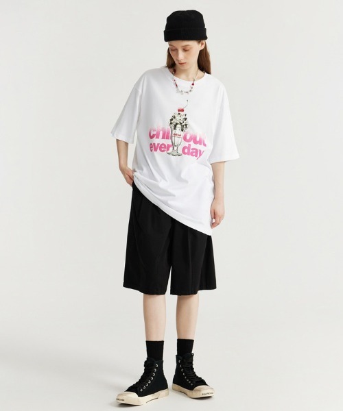 Ressaca(レサーカ)の「オーバーサイズ チルアウトグラフィックロゴプリントTシャツ(Tシャツ/カットソー・メンズ・ホワイト/ブラック・M/L/XL/XXL)」の8枚目の写真