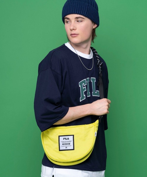 FILA(フィラ)の「FILA/フィラ ブランド ロゴ パラコード ハンドル ナイロン ラウンド ショルダーバッグ(ショルダーバッグ・メンズ・ブラック/オレンジ/イエロー/ブルー/グレイッシュベージュ/ブルーグリーン・FREE)」の16枚目の写真