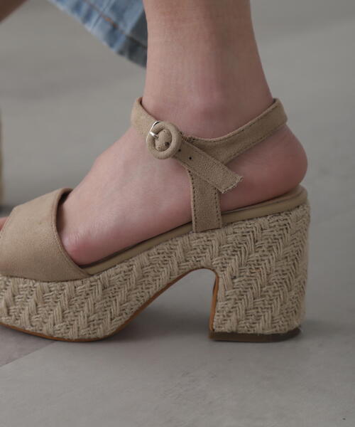 FREE'S MART(フリーズマート)の「◆くるみバックルサンダル(サンダル・レディース・ブラック/グレー/オレンジ・MEDIUM/SMALL)」の20枚目の写真