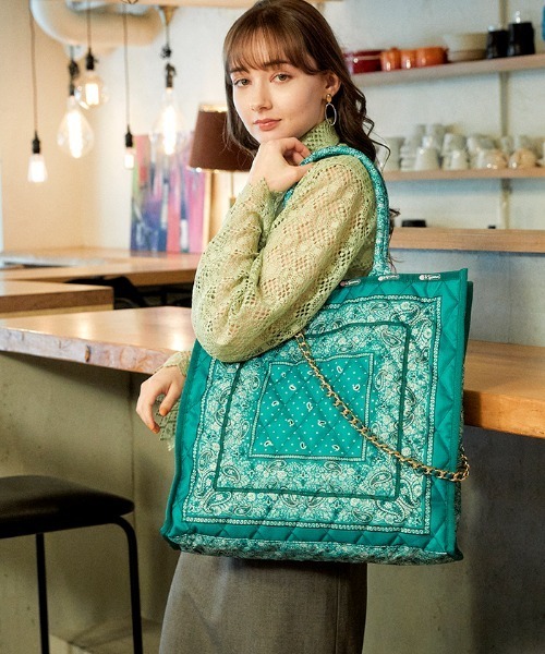 LG CHAIN QUILT TOTE バンダナグリーン SM CHAIN QUILT TOTE LG CHAIN QUILT TOTE バンダナグリーン SM CHAIN QUILT TOTE