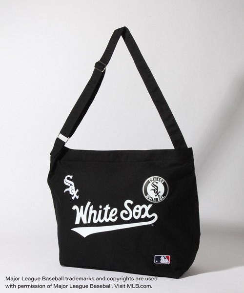 MLB(メジャーリーグベースボール)の「【MLB/メジャーリーグベースボール】キャンバスショルダーバッグ(ショルダーバッグ・メンズ・ネイビー/オフホワイト/ブラック・FREE)」の6枚目の写真