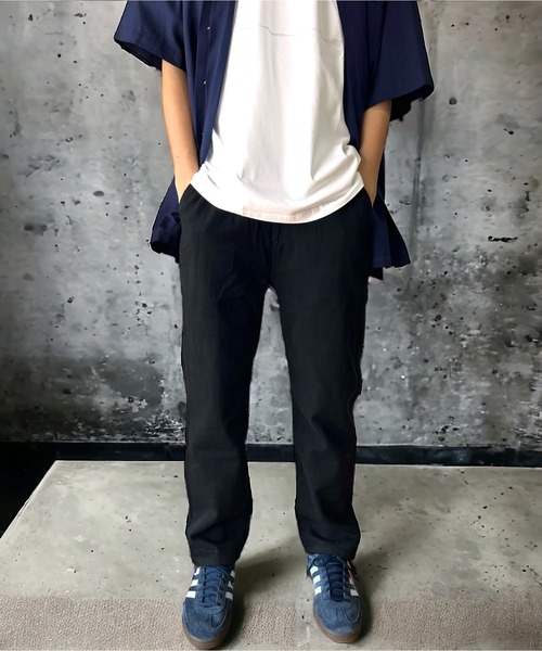 United store(ユナイテッドストア)の「イージーデニム(デニムパンツ・メンズ・ライトブラック/ライトブルー/ブラック/ブルー・M/L)」の2枚目の写真