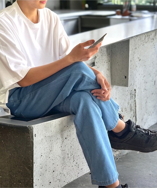 United store(ユナイテッドストア)の「イージーデニム(デニムパンツ・メンズ・ライトブラック/ライトブルー/ブラック/ブルー・M/L)」の12枚目の写真