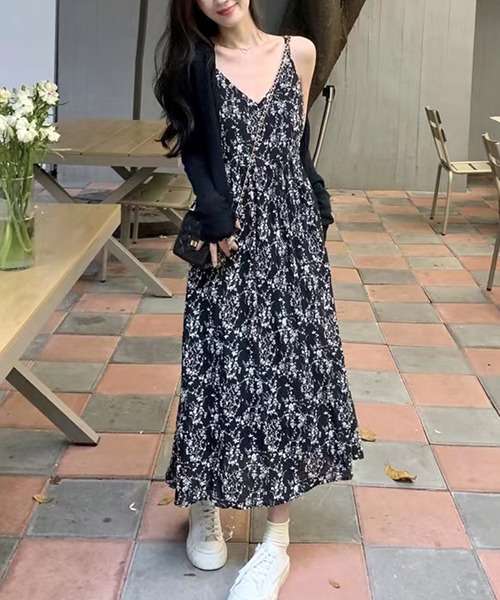 花柄　キャミワンピース　モノトーン　白黒 セール】モノトーン小花キャミワンピース（ワンピース）｜SpRay