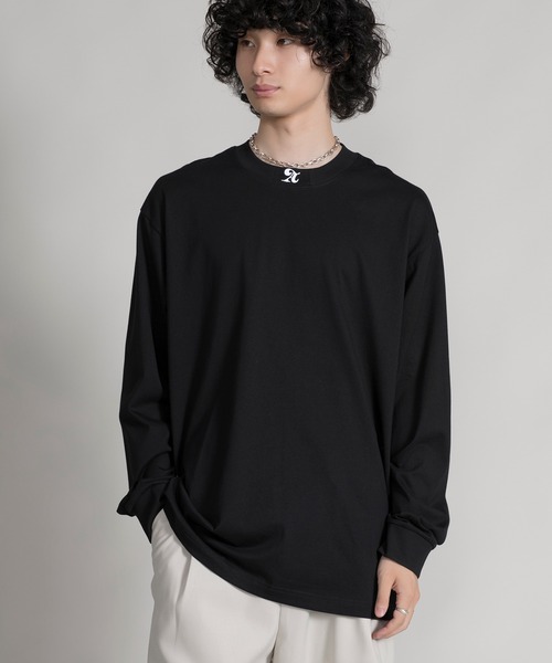 aimoha(アイモハ)の「【aimoha neo】EMBROIDERY CREWNECK SWEATER(スウェット・メンズ・ブラック/ホワイト・0/1/2/3)」の2枚目の写真