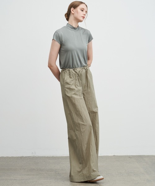 ELOOPS(イーループス)の「【ELOOPS】ドレープショートスリーブトップス(Tシャツ/カットソー・レディース・サックスブルー系/ライトイエロー/オリーブ/ブラック・S/M/L)」の13枚目の写真