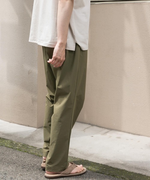 FORK&SPOON(フォークアンドスプーン)の「『イージーケア』FORK&SPOON 撥水アクティブパンツ(その他パンツ・メンズ・ブラック/カーキ・4/5)」の16枚目の写真