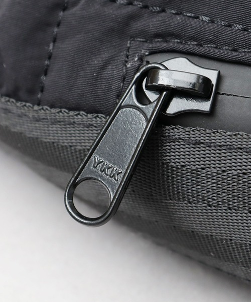 スクエアキルト ビッグ ショルダーバッグ（ショルダーバッグ）｜ADAM PATEK（アダムパテック）