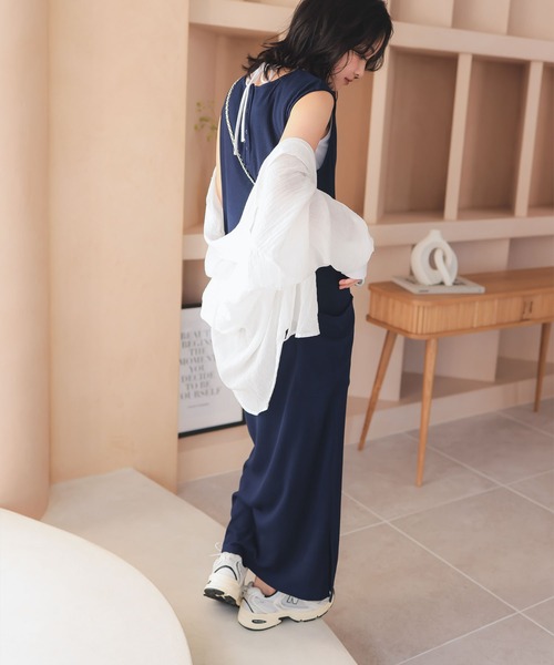 KOBE LETTUCE（コウベレタス）の「前後2wayカップ付きホルターストラップリブキャミソール（タンクトップ・レディース・オフホワイト/アイボリー系/ライトグリーン/マスタード/モカ/ブラック・L/M）」の8枚目の写真