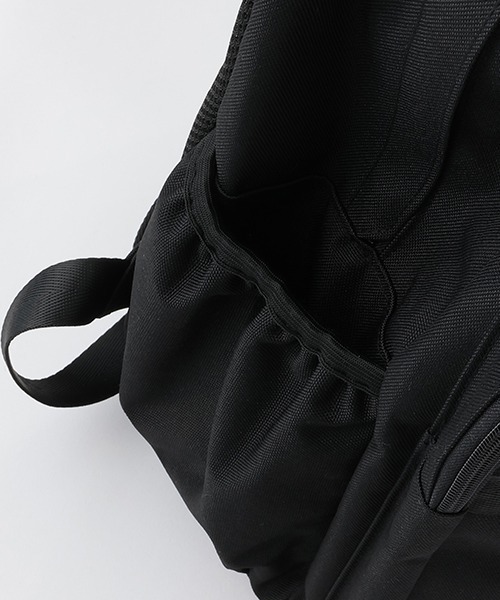 LOVETOXIC(ラブトキシック)の「【LTXC】メッシュポケットリュック(バックパック/リュック・キッズ・ブラック/アイボリー・FREE)」の14枚目の写真
