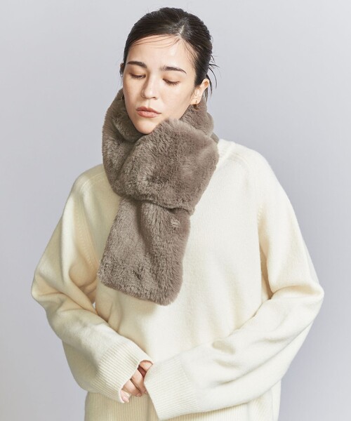 BEAUTY&YOUTH UNITED ARROWS(ビューティーアンドユースユナイテッドアローズ)の「フェイクファー マフラー(マフラー・レディース・ワインレッド/グレー/ナチュラル・FREE)」の4枚目の写真