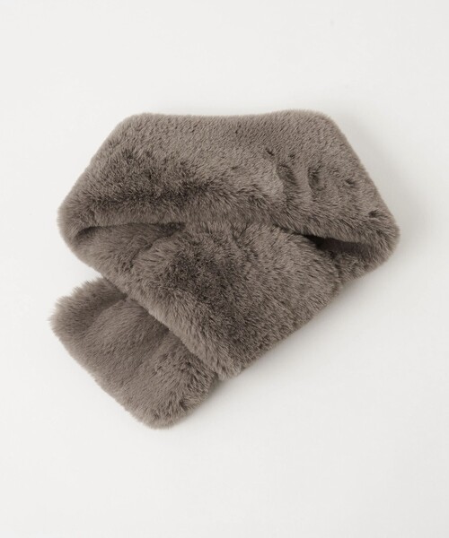 BEAUTY&YOUTH UNITED ARROWS(ビューティーアンドユースユナイテッドアローズ)の「フェイクファー マフラー(マフラー・レディース・ワインレッド/グレー/ナチュラル・FREE)」の13枚目の写真