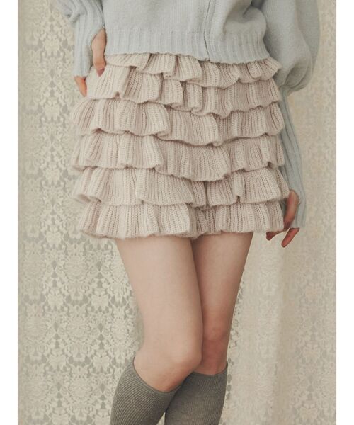 merry jenny(メリージェニー)の「モヘヤライクティアードショートパンツ(スウェットパンツ・レディース・ベージュ/ブラック・FREE)」の5枚目の写真