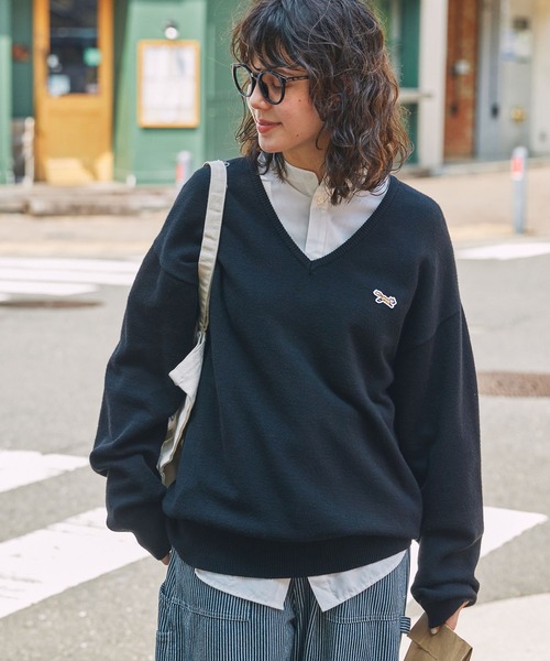 セール】PENNEYS/ペニーズ 別注 THE FOX ロゴワッペン刺繍 Vネック