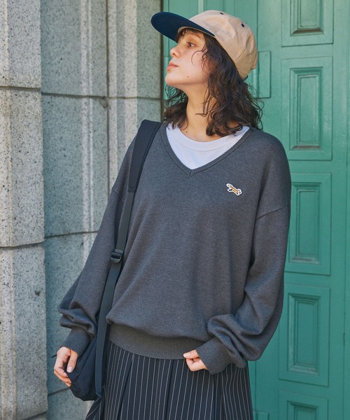 PENNEYS/ペニーズ 別注 THE FOX ロゴワッペン刺繍 Vネックニットプル