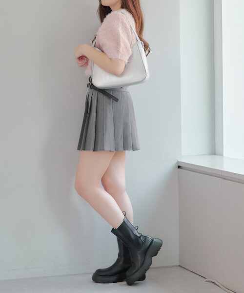 Another Branch olive des olive（アナザーブランチオリーブデオリーブ）の「Wベルトミニプリーツスカート（スカート・レディース・ブラック/チャコールグレー・FREE）」の11枚目の写真