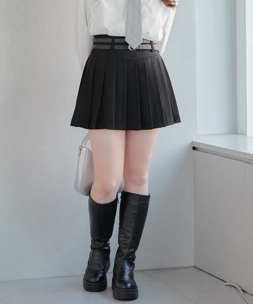 Another Branch olive des olive（アナザーブランチオリーブデオリーブ）の「Wベルトミニプリーツスカート（スカート・レディース・ブラック/チャコールグレー・FREE）」の18枚目の写真