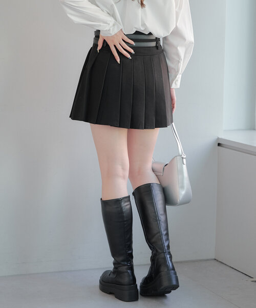 Another Branch olive des olive（アナザーブランチオリーブデオリーブ）の「Wベルトミニプリーツスカート（スカート・レディース・ブラック/チャコールグレー・FREE）」の21枚目の写真