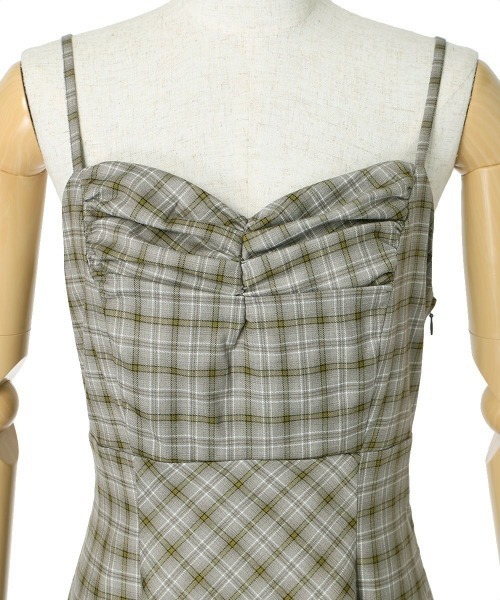 an another angelus(アンアナザーアンジェラス)の「ギャザーデザインチェック柄キャミワンピース/ananotherangelus(ワンピース・レディース・グレー/ブルー・FREE)」の15枚目の写真