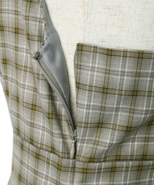 an another angelus(アンアナザーアンジェラス)の「ギャザーデザインチェック柄キャミワンピース/ananotherangelus(ワンピース・レディース・グレー/ブルー・FREE)」の17枚目の写真