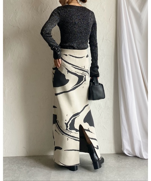 She's Closet(シーズクローゼット)の「マーブルニュアンス柄ジャガードハイウエストニットタイトロングスカート(スカート・レディース・ネイビー/アイボリー/ブラック・FREE)」の8枚目の写真