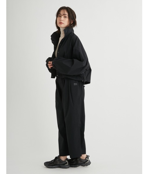 emmi（エミ）の「【emmi×KEEN】NYLON BLOUSON（ナイロンジャケット・レディース・ブラック・FREE）」の5枚目の写真