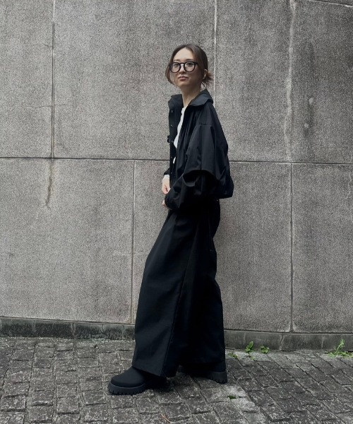 emmi（エミ）の「【emmi×KEEN】NYLON BLOUSON（ナイロンジャケット・レディース・ブラック・FREE）」の17枚目の写真