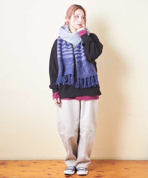 CUBE SUGAR（キューブシュガー）の「ブラッシングニットマフラー（マフラー・レディース・パープル/レッド/チャコールグレー/ブルー・M）」の15枚目の写真